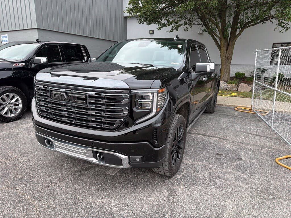 2023 GMC Sierra