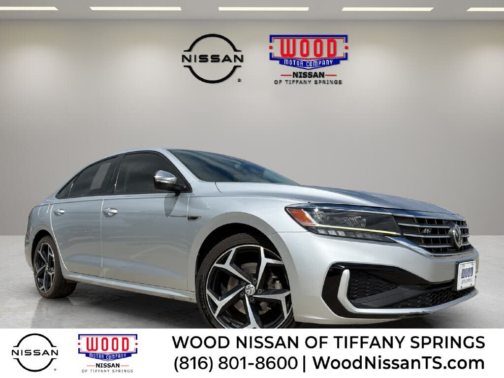 2020 VOLKSWAGEN Passat