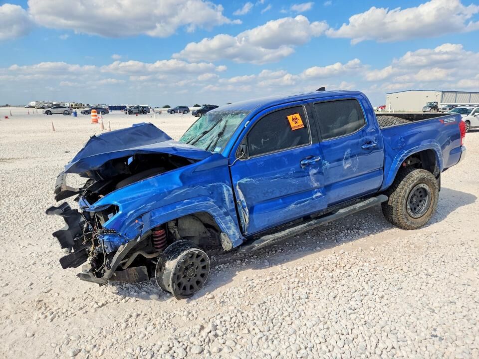 2017 TOYOTA Tacoma