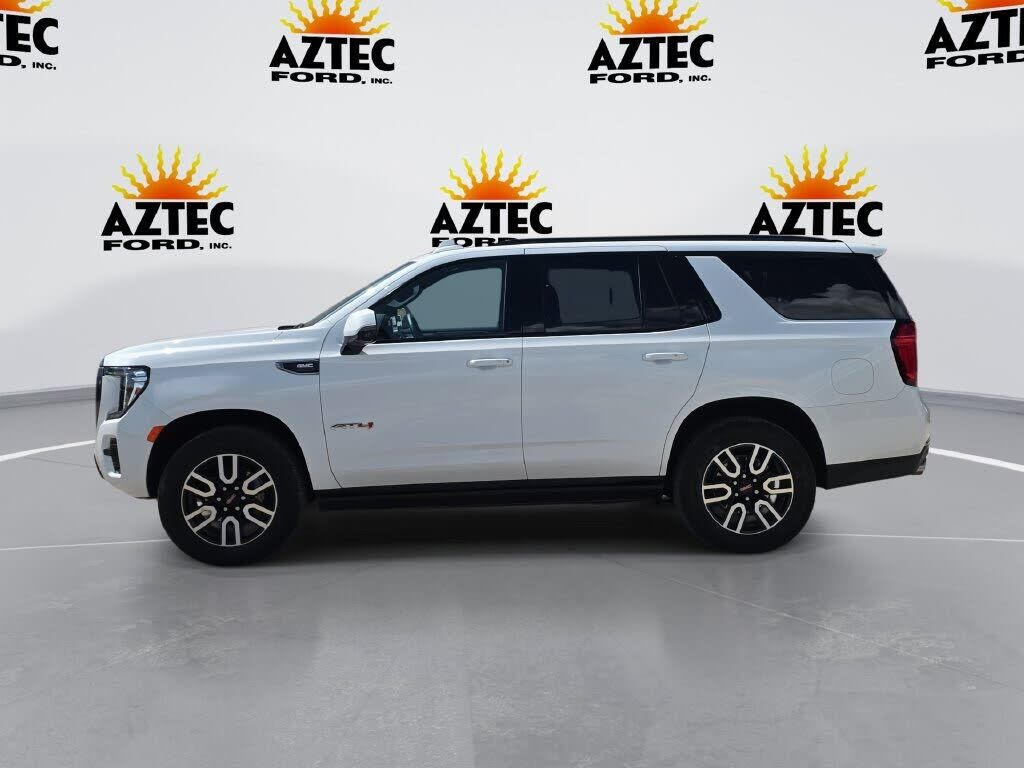 2024 GMC Yukon