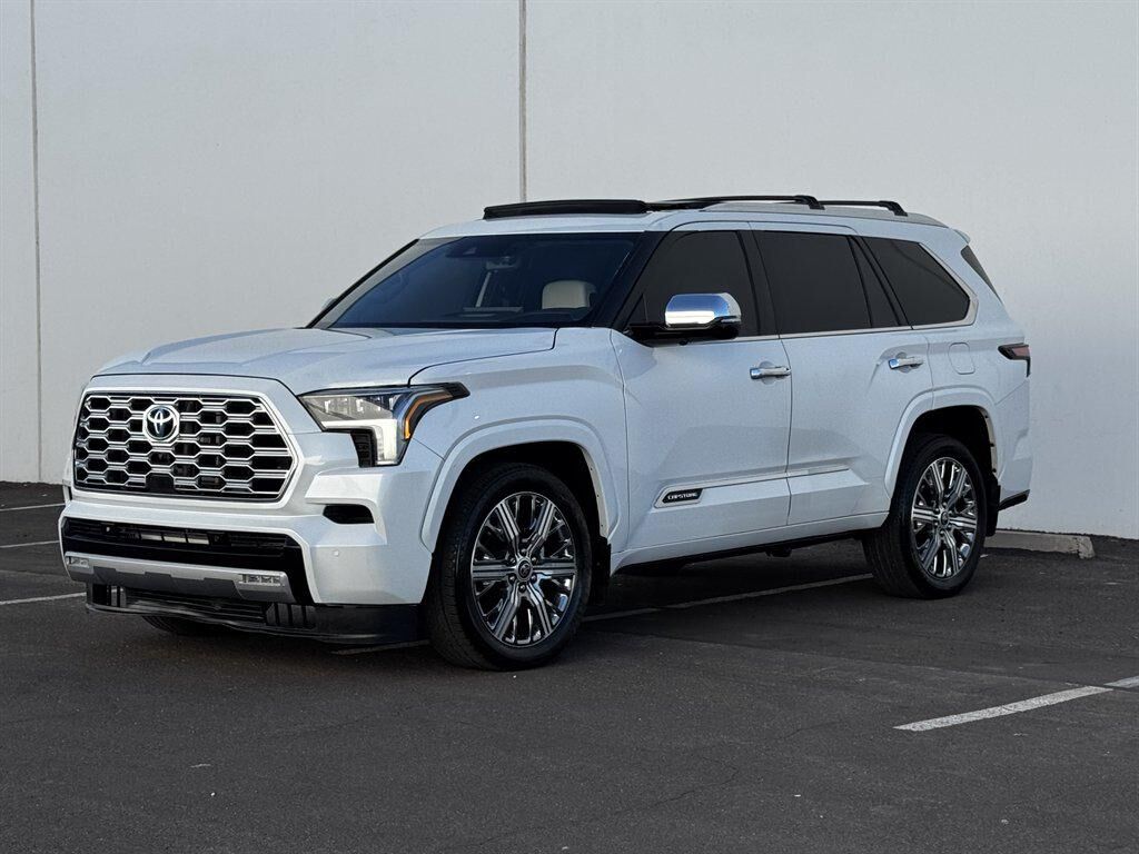 2024 TOYOTA Sequoia