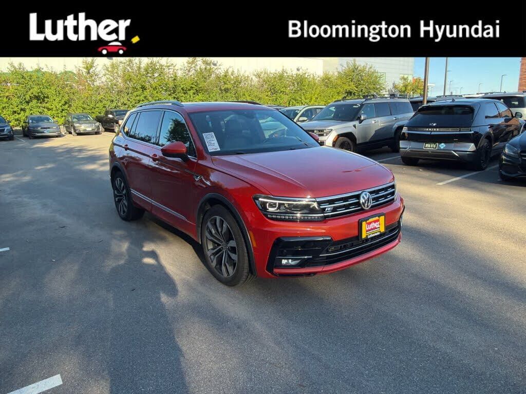 2019 VOLKSWAGEN Tiguan
