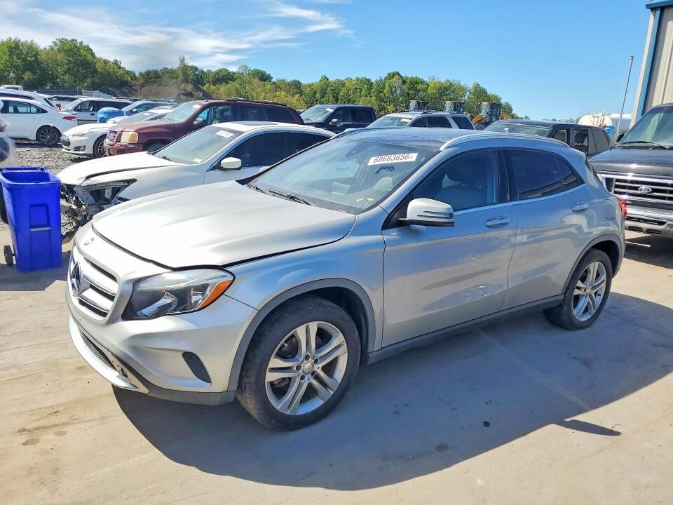 2017 MERCEDES-BENZ GLA-Class