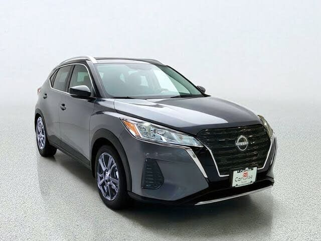 2024 NISSAN Kicks