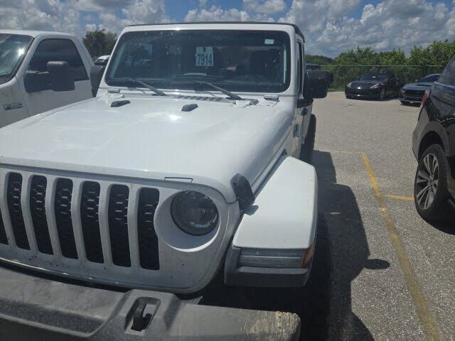 2023 JEEP Gladiator