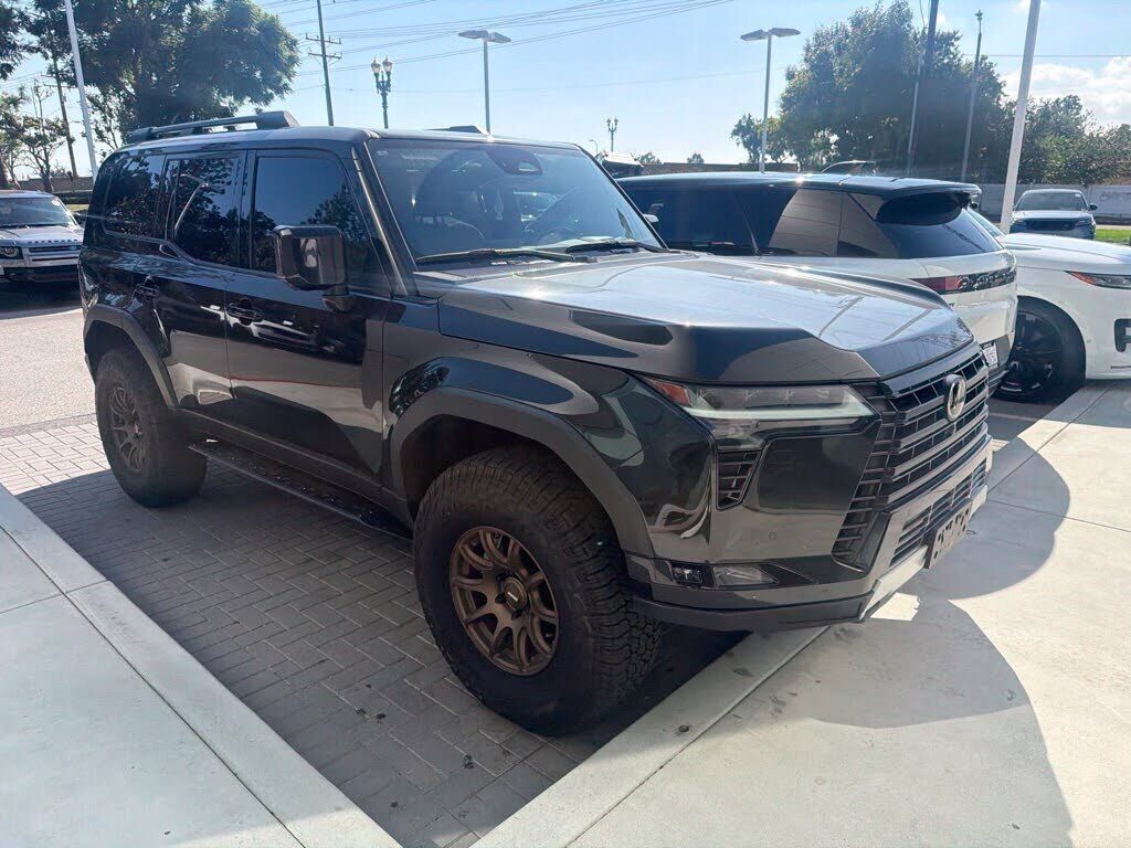 2024 LEXUS GX
