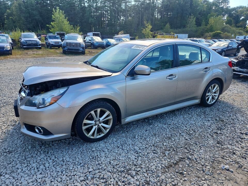 2014 SUBARU Legacy