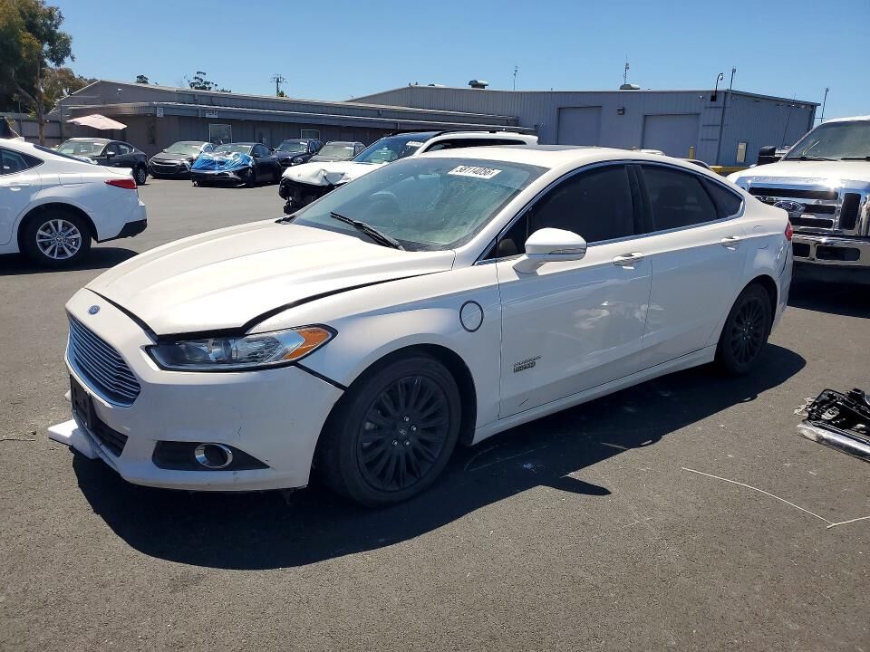 2016 FORD Fusion