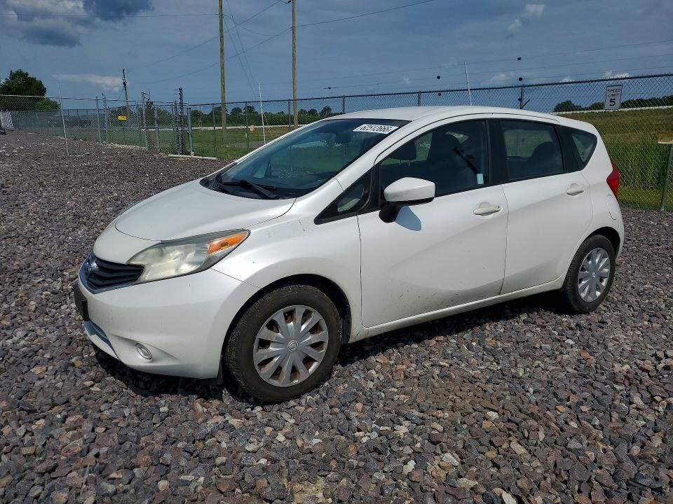 2015 NISSAN Versa