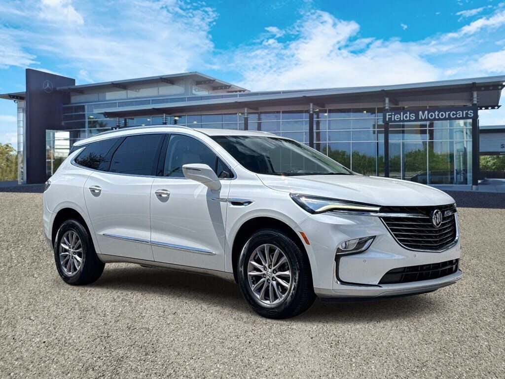 2023 BUICK Enclave