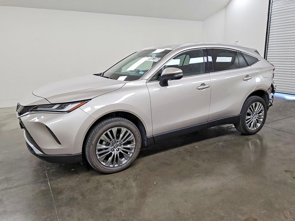 2024 TOYOTA Venza