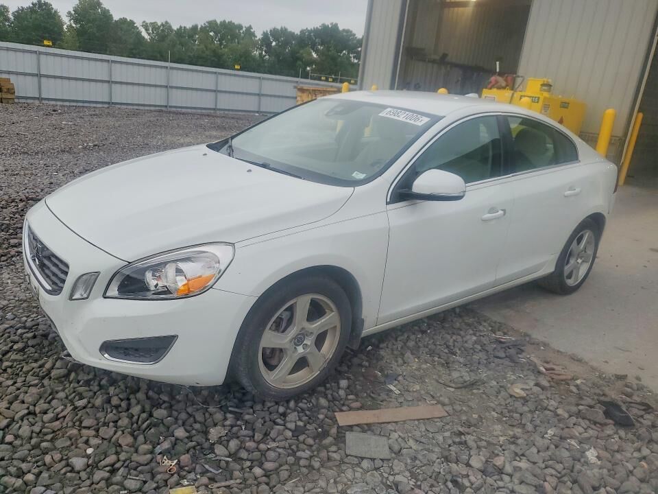 2012 VOLVO S60