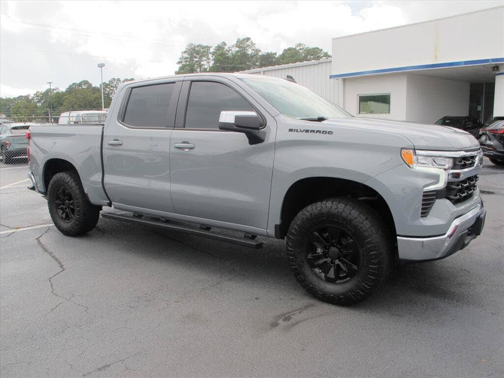 2024 CHEVROLET Silverado