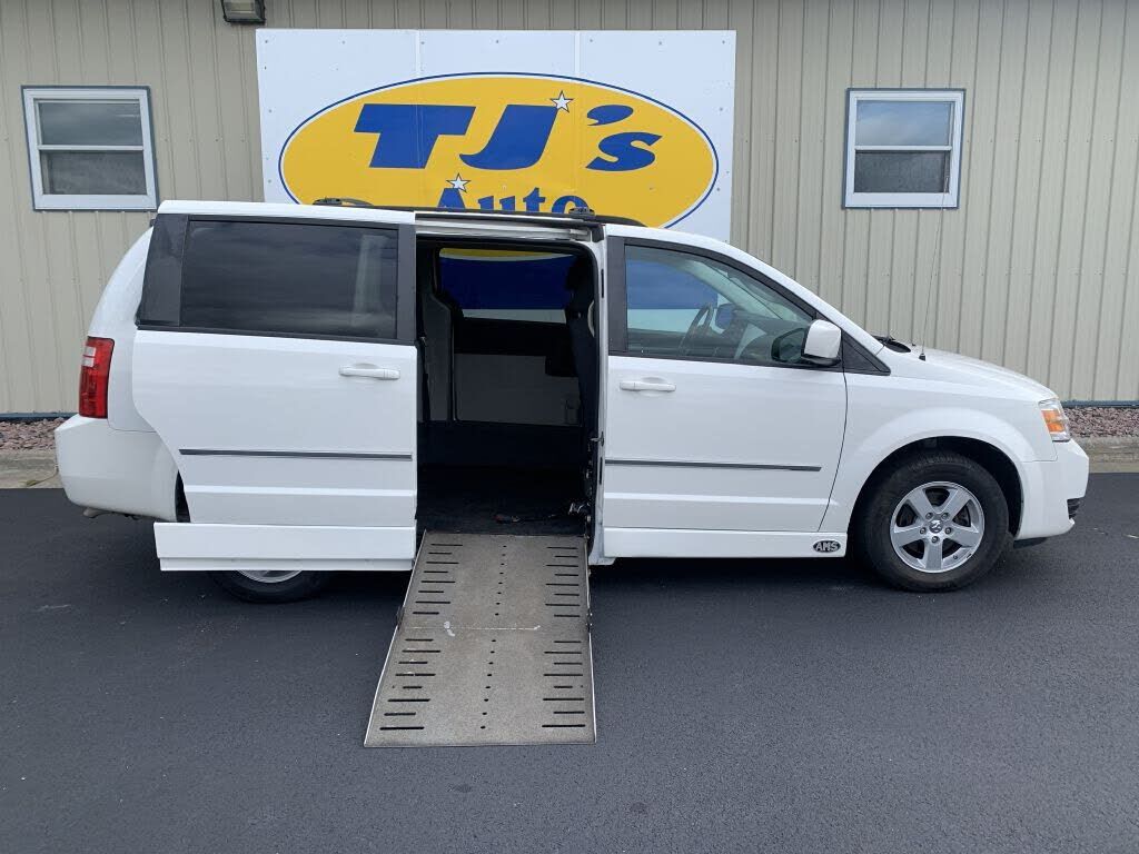 2010 DODGE Grand Caravan