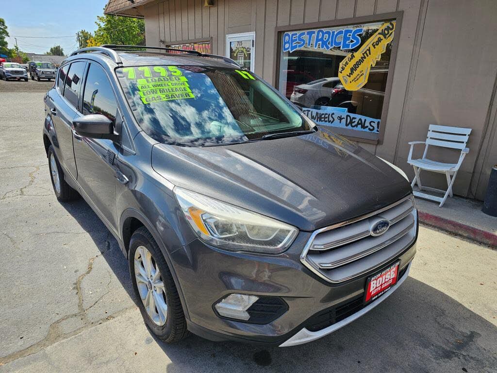 2017 FORD Escape