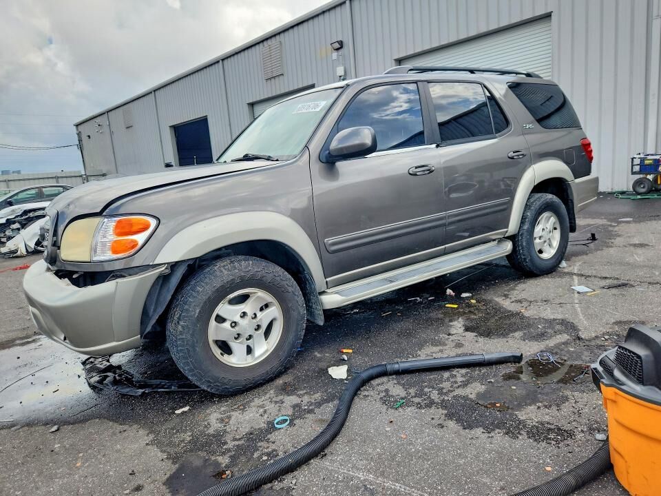 2003 TOYOTA Sequoia