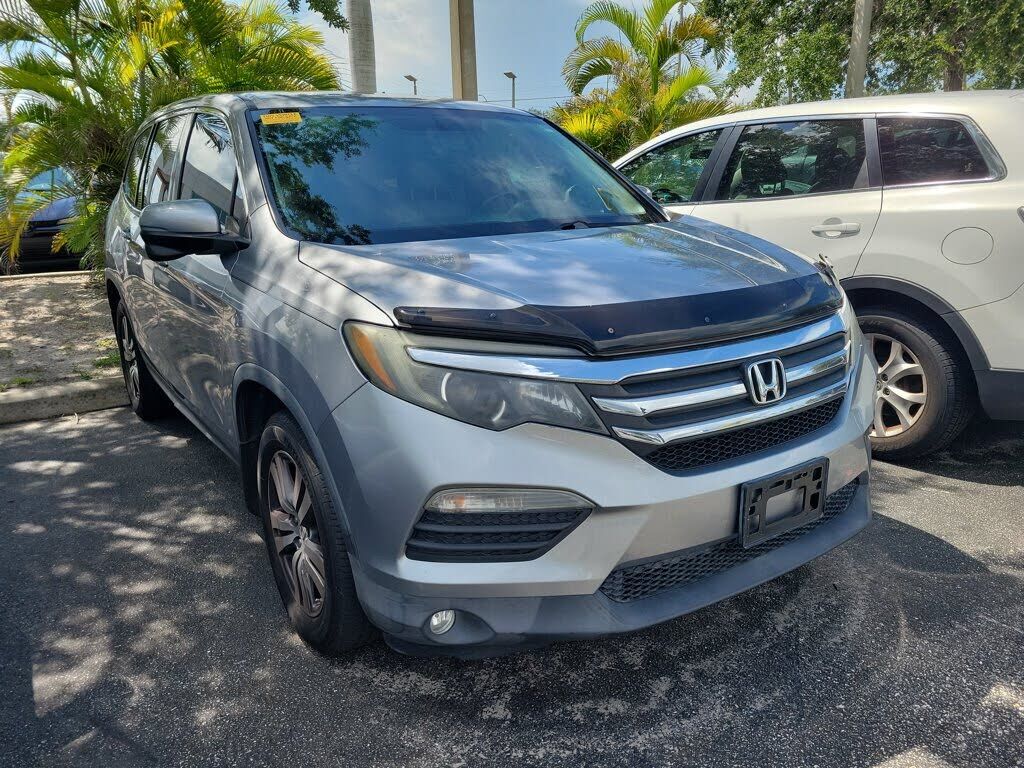 2017 HONDA Pilot