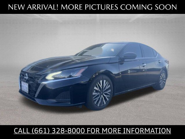 2024 NISSAN Altima