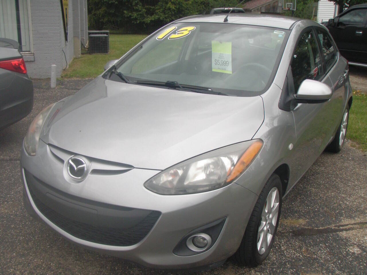 2013 MAZDA Mazda2