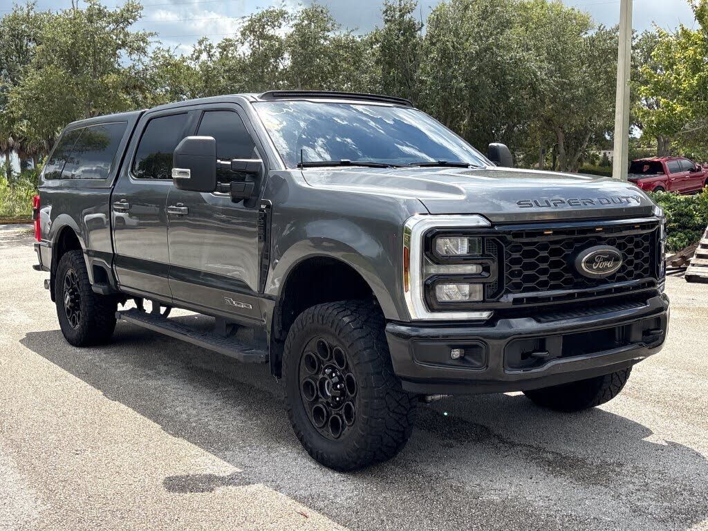 2025 FORD F-250