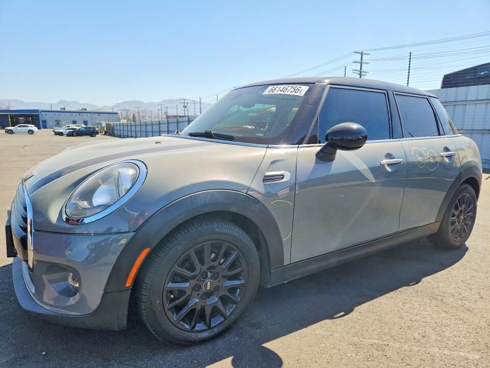 2018 MINI Cooper