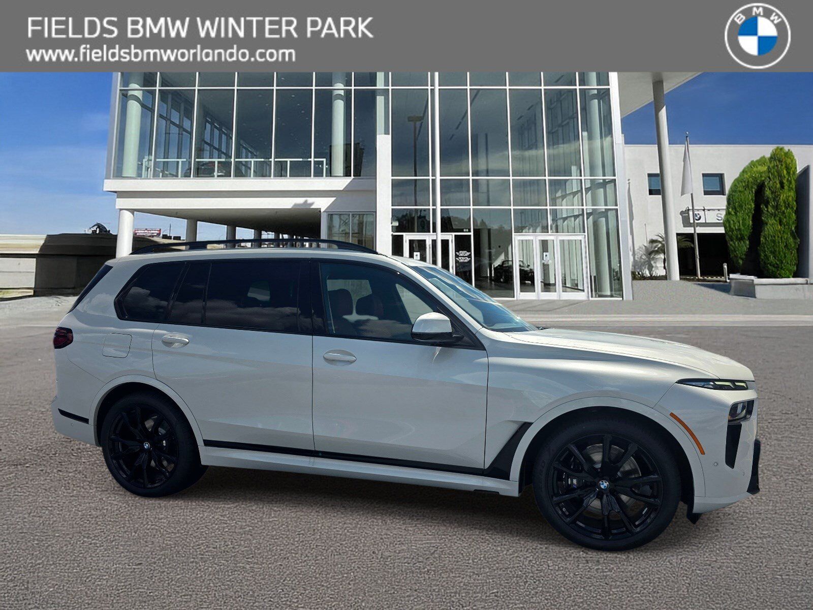 2027 BMW X7