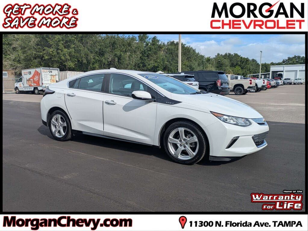 2017 CHEVROLET Volt