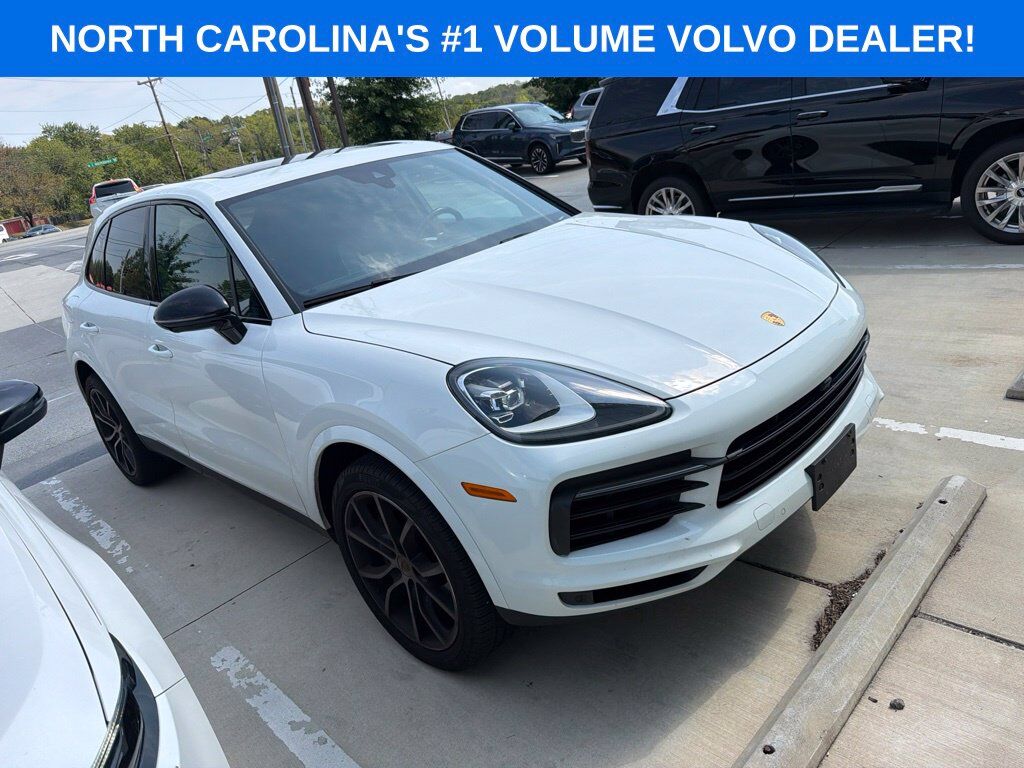 2021 PORSCHE Cayenne