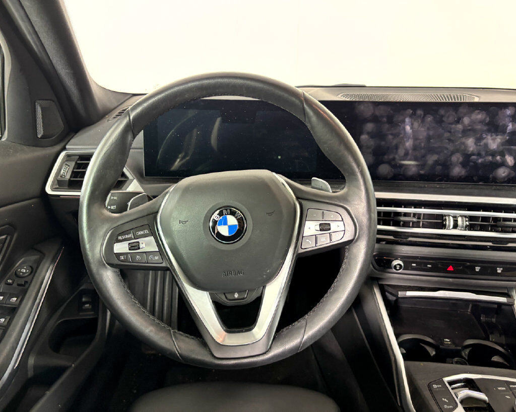 2024 BMW 330i