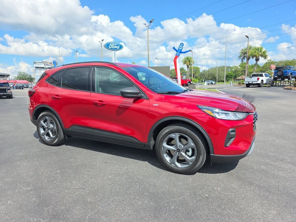 2025 FORD Escape