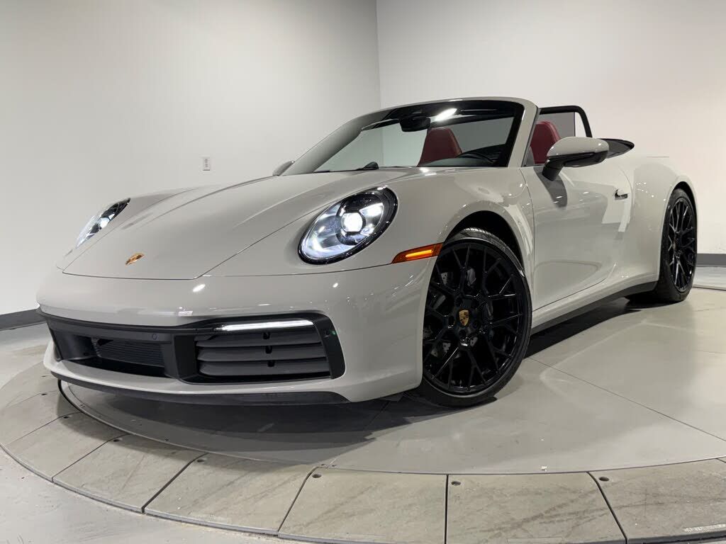 2024 PORSCHE 911