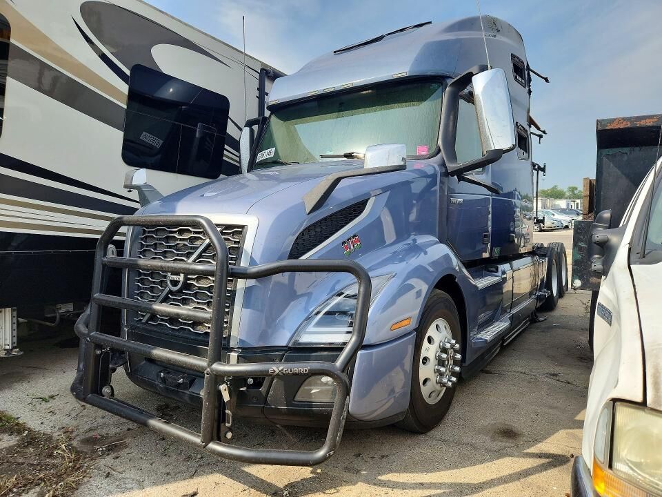 2019 VOLVO TRUCK VNL