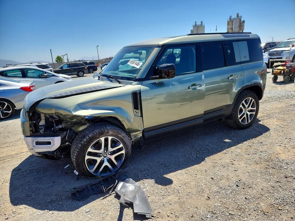 2024 LAND ROVER Defender