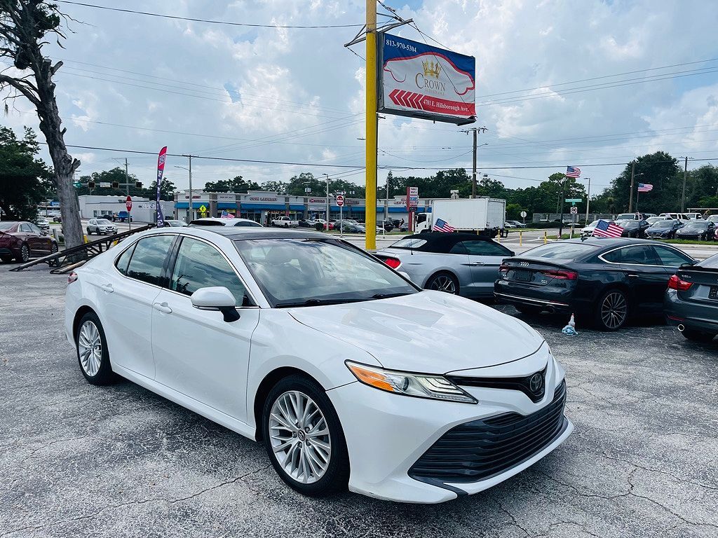 2019 TOYOTA Camry
