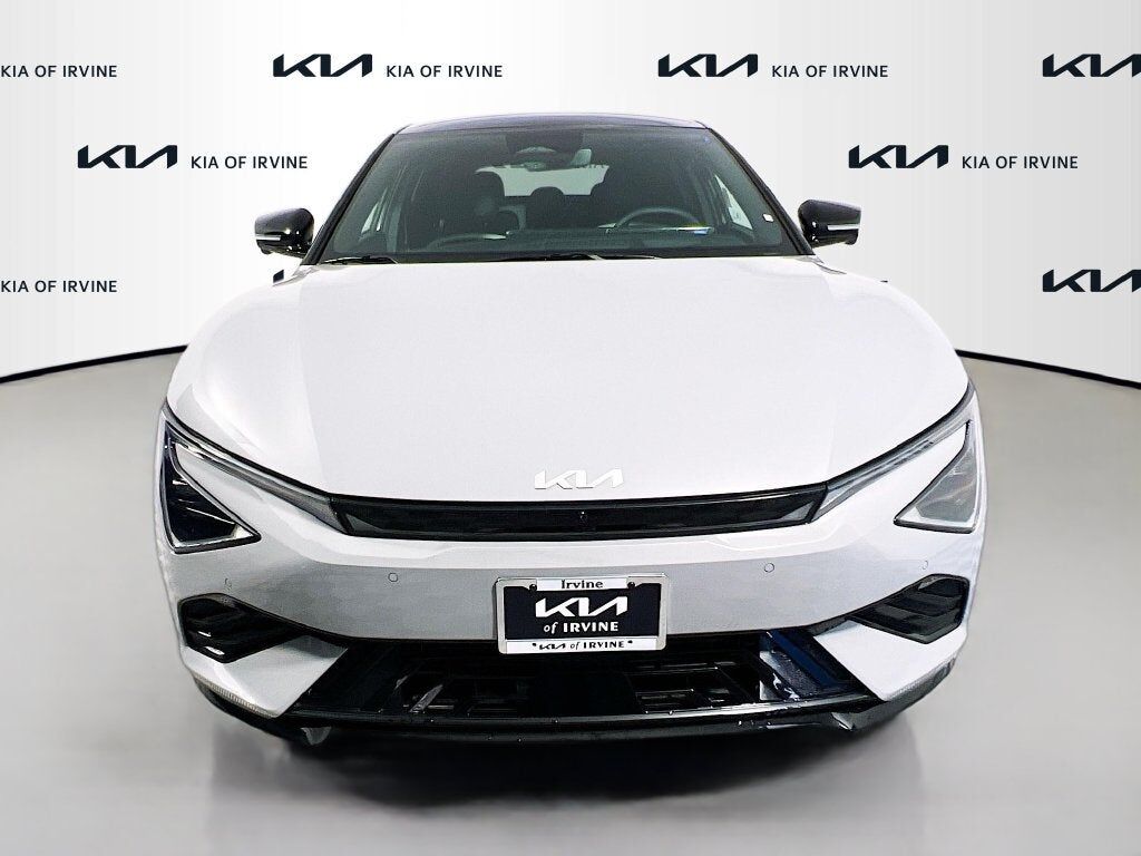 2026 KIA EV6