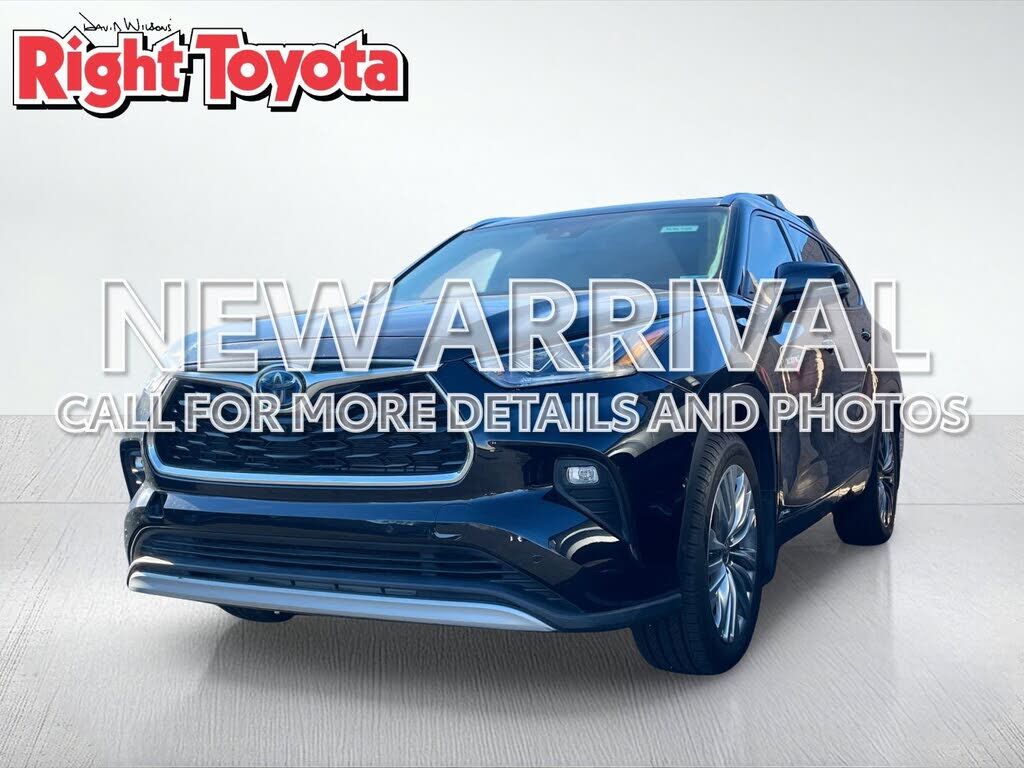 2021 TOYOTA Highlander