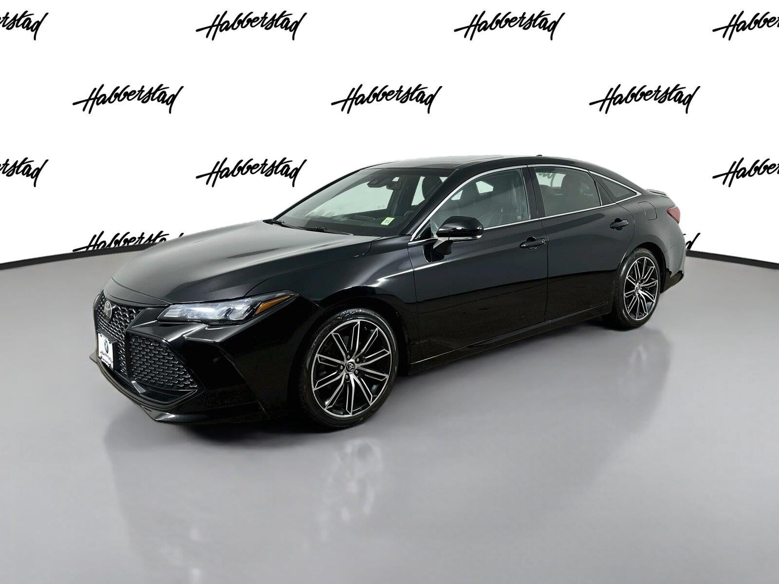 2019 TOYOTA Avalon
