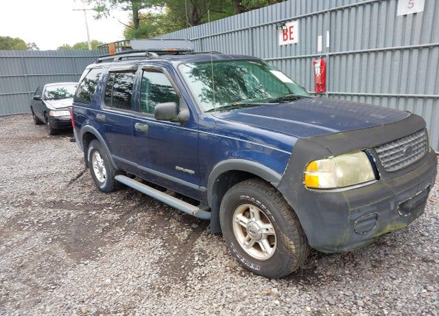 2004 FORD Explorer