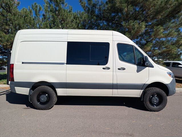 2024 Mercedes-Benz Sprinter