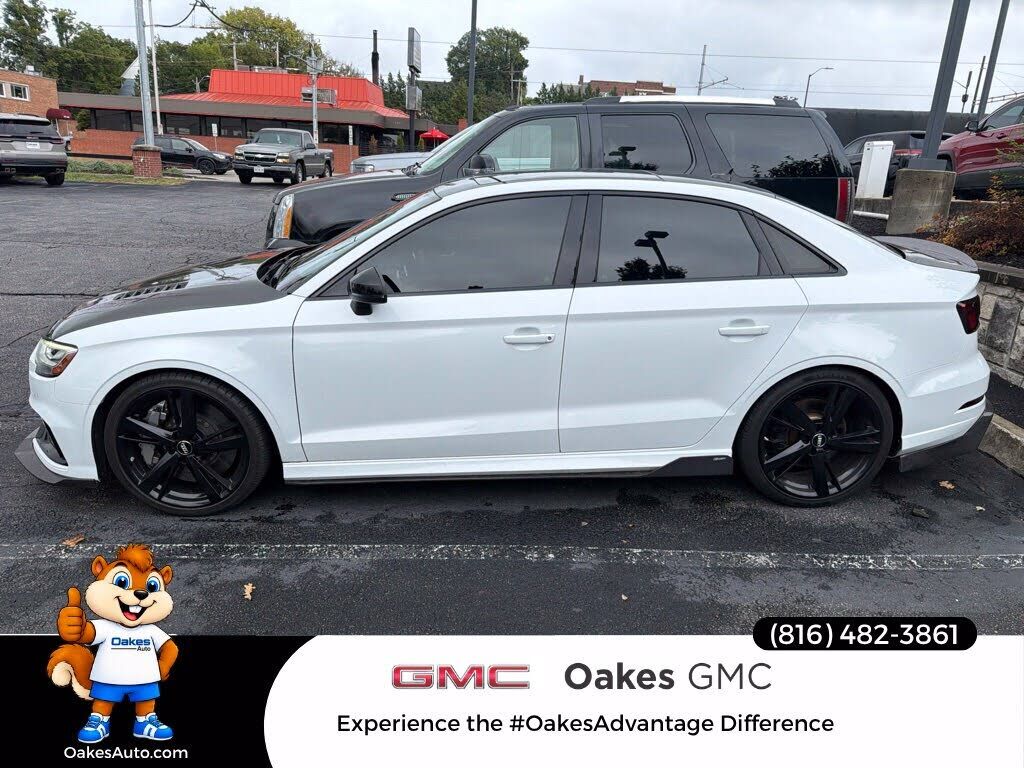2018 AUDI RS3