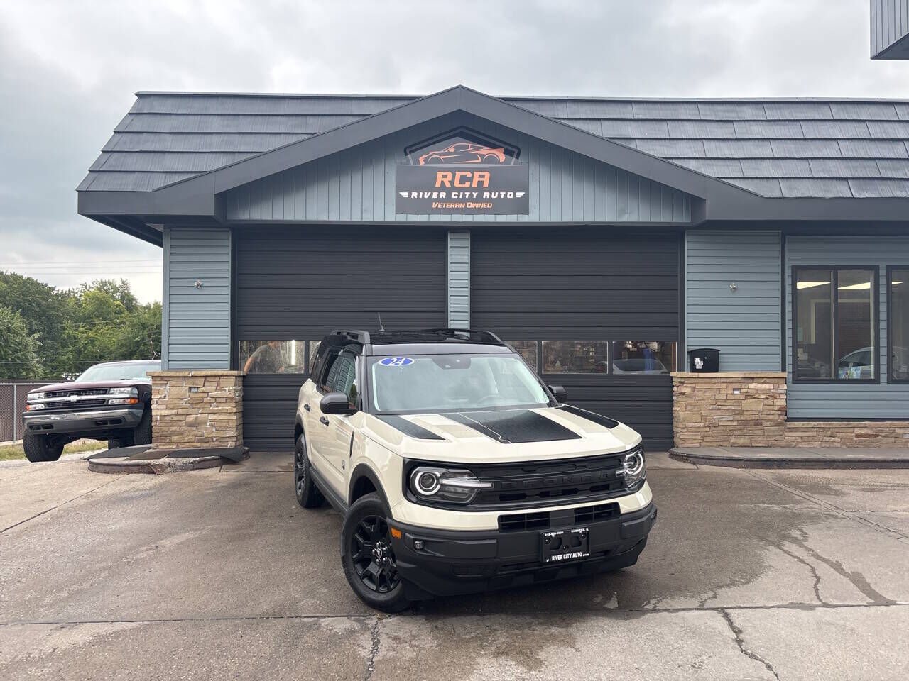 2024 FORD Bronco