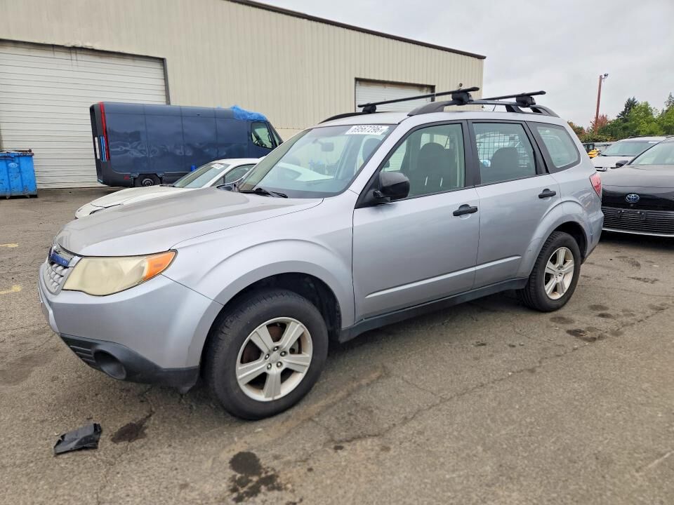 2013 SUBARU Forester