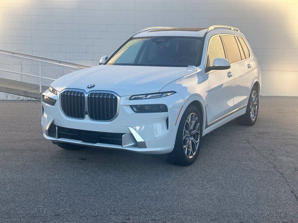 2024 BMW X7