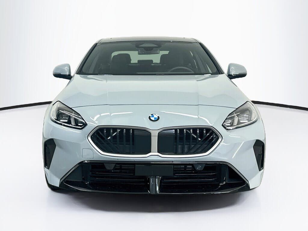 2025 BMW 228i