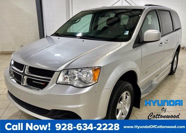 2012 DODGE Grand Caravan