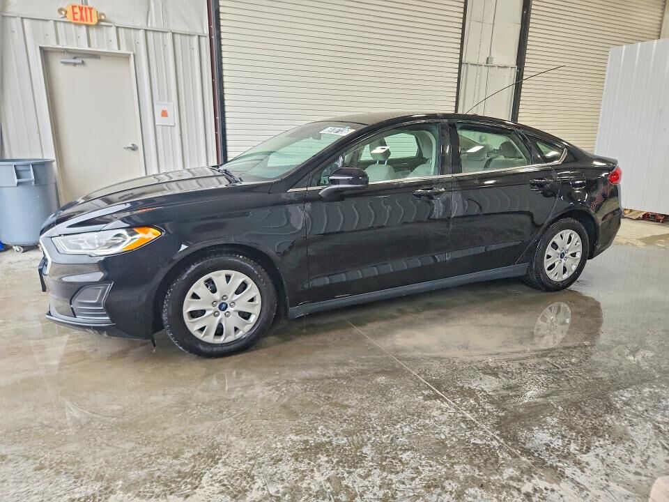 2020 FORD Fusion