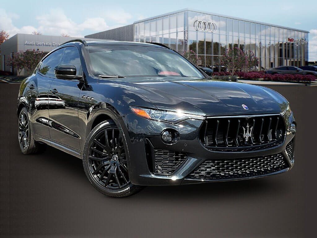 2021 MASERATI Levante