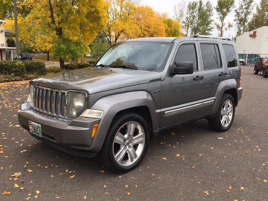 2012 JEEP Liberty