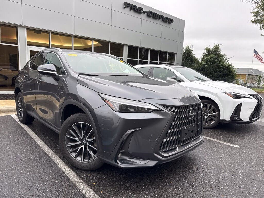 2025 LEXUS NX