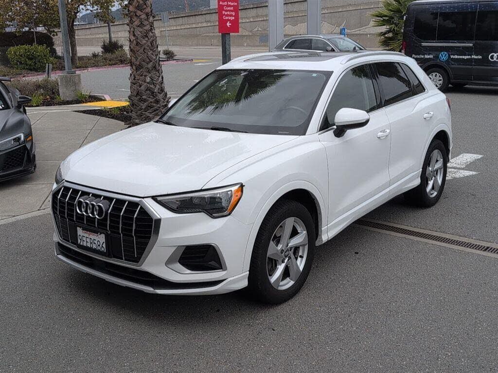 2019 AUDI Q3